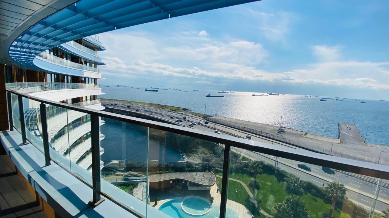 Luxury 2 Room Suite Apartment With Seaview In Center Istanbul Exterior photo